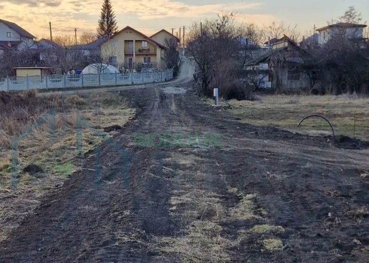 Teren intravilan de vanzare, Holboca, 886 mp, utilitati la teren - Poză 2