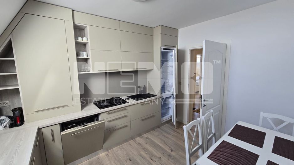 Apartament spațios 3 camere I Central I Rădăuți - Poză 7