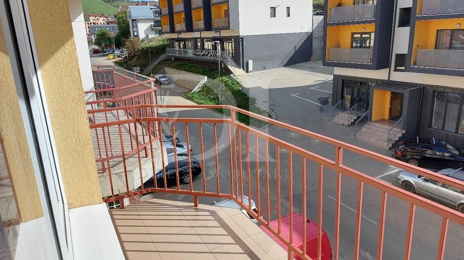 Apartament la cheie / etaj intermediar / Zona Eroilor - Poză 8
