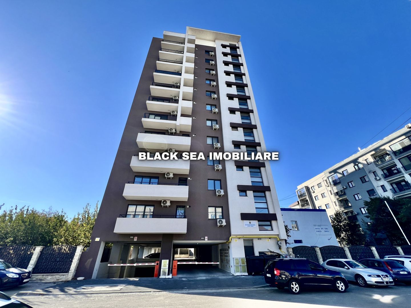 Apartament 2 camere Modern – Zona Casa de Cultură, Parcare pivata - Poză 1
