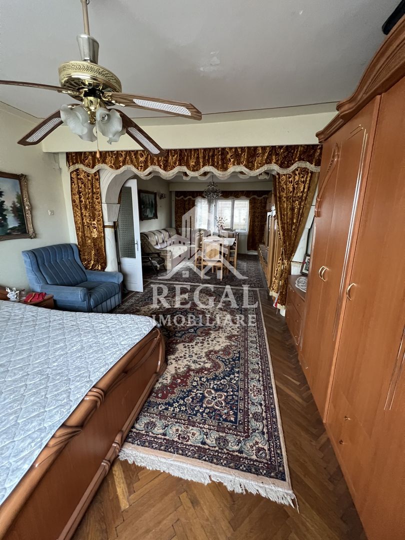 PRET NOU - Casă de vânzare – construcție solidă și spațioasă - Poză 5