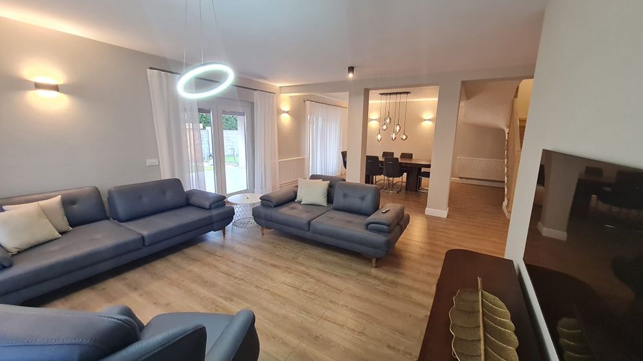 Casă ultrafinisata in zona Parcului central Dumbravita - Poză 1