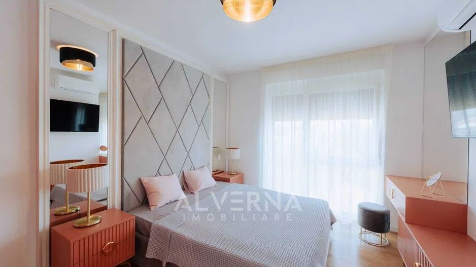 Apartament 4 camere + 2 terase | 108mp + 14mp | 2 locuri de parcare - Poză 1