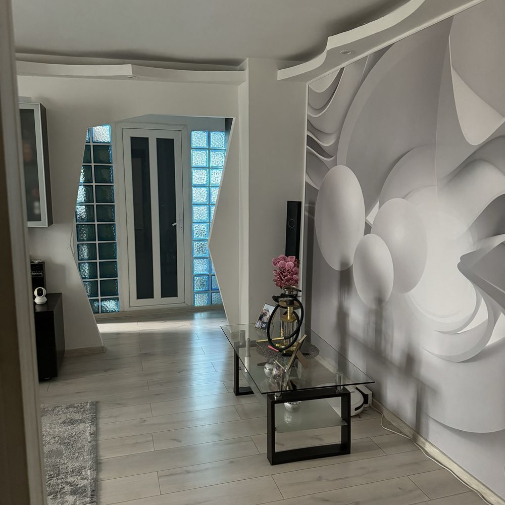 Vanzare Apartament 3 camere renovat, 68 mp, etaj 10, 13 Septembrie - Poză 2