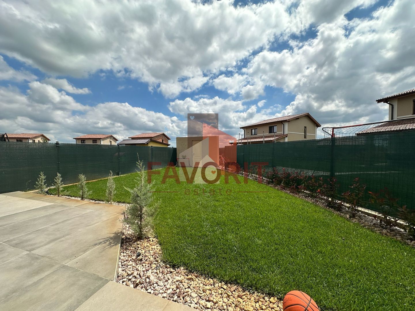 Duplex | Partial Mobilat | Toate utilitatile | Asfalt | Sacalaz | - Poză 22