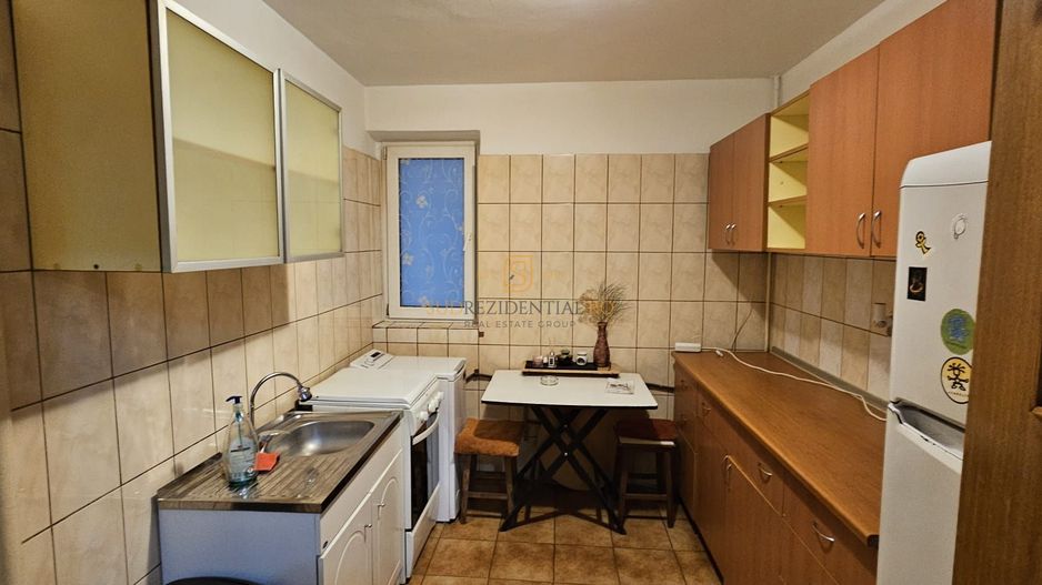 Apartament 2 camere, decomandat, vis a vis de parcul Tineretului - Poză 8