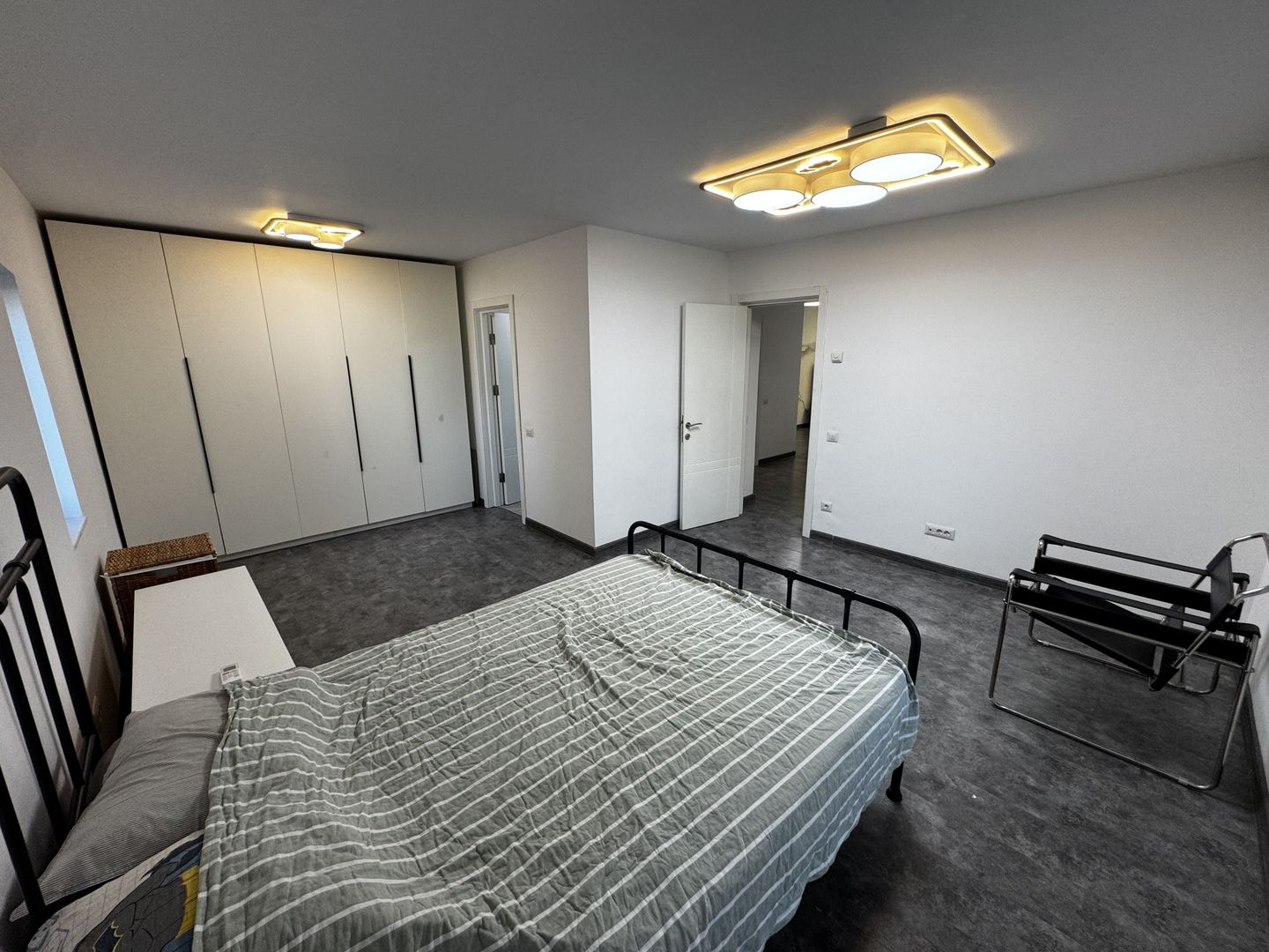 Vila 3 apartamente / 9 camere  Piata Unriii - Parcul Carol IM603 - Poză 24