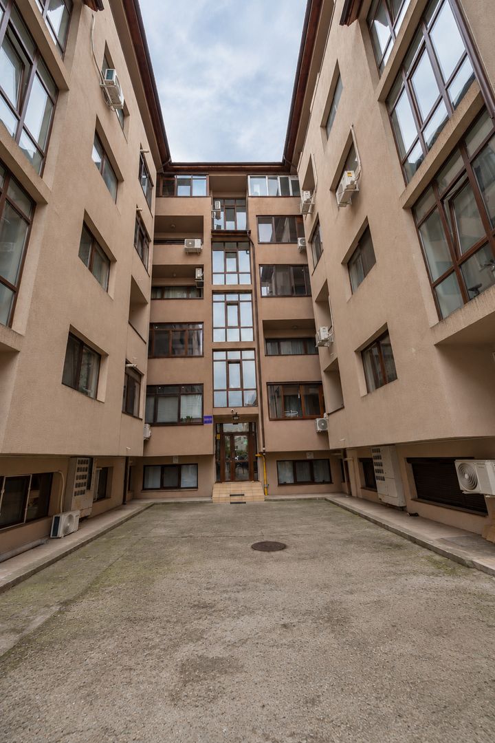 Garsoniera decomandata, 2014, mobilata si utilata, centrala, balcon - Poză 26