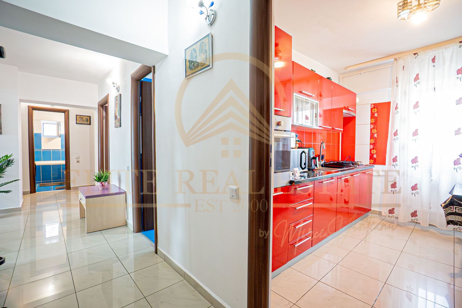 4 camere decomandate și terasă generoasă în Tomis Nord - Poză 4
