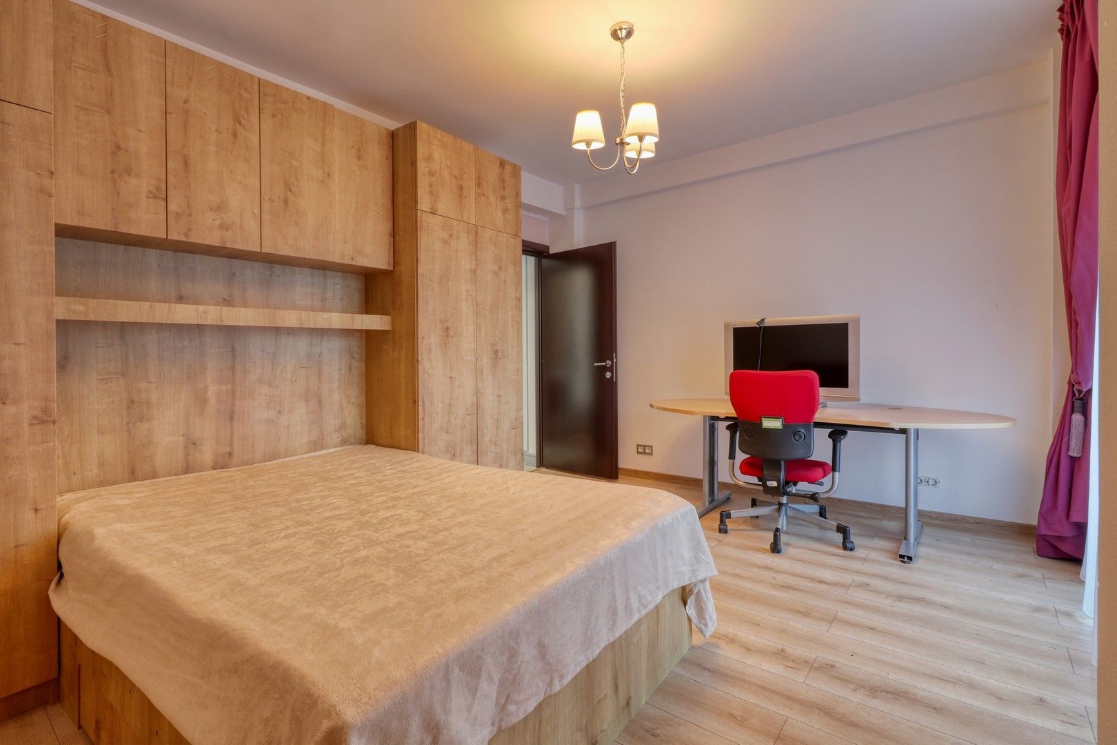 Pipera- Apartament modern de 3 camere- 110 mp utili - Poză 14