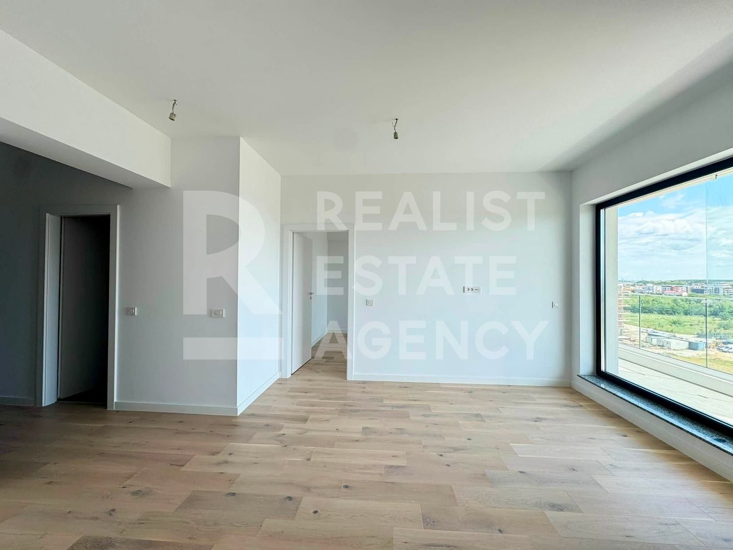 Vânzare, 2 camere, First Estates Pipera - Poză 2