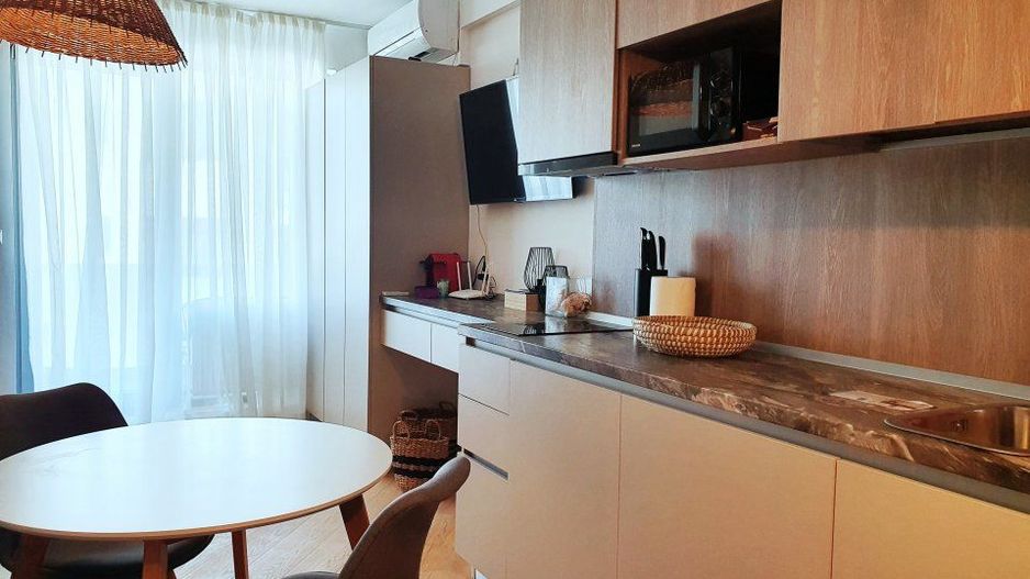 Studio 50mp cu vedere la mare | Mamaia Nord - Poză 11