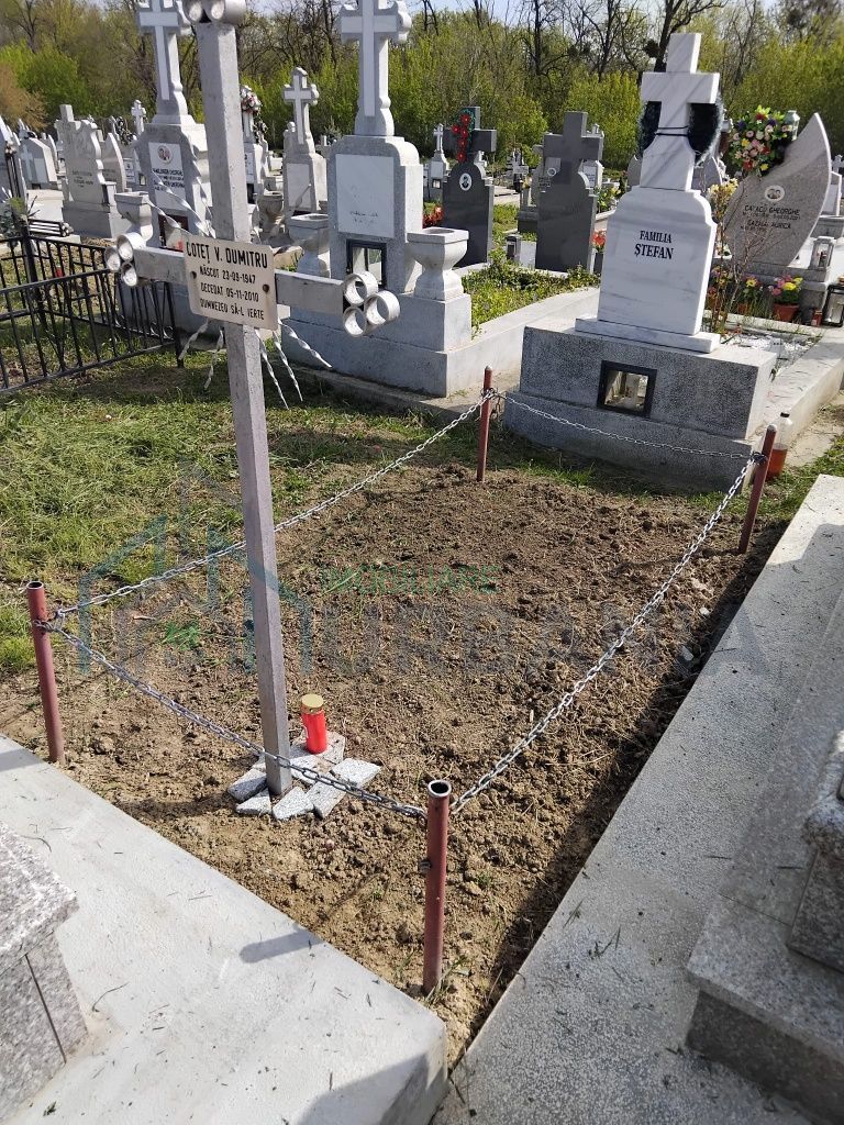 Loc de veci în cimitirul Sfântul Petru și Pavel, Iași - Poză 1