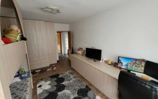 Apartament 3 camere | Decomandat | Balcon | Vasile Aaron - Poză 3