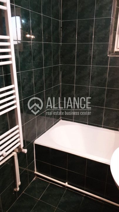 GARA-ABATOR- Apartament de 3 camere foarte spatios si luminos! - Poză 24