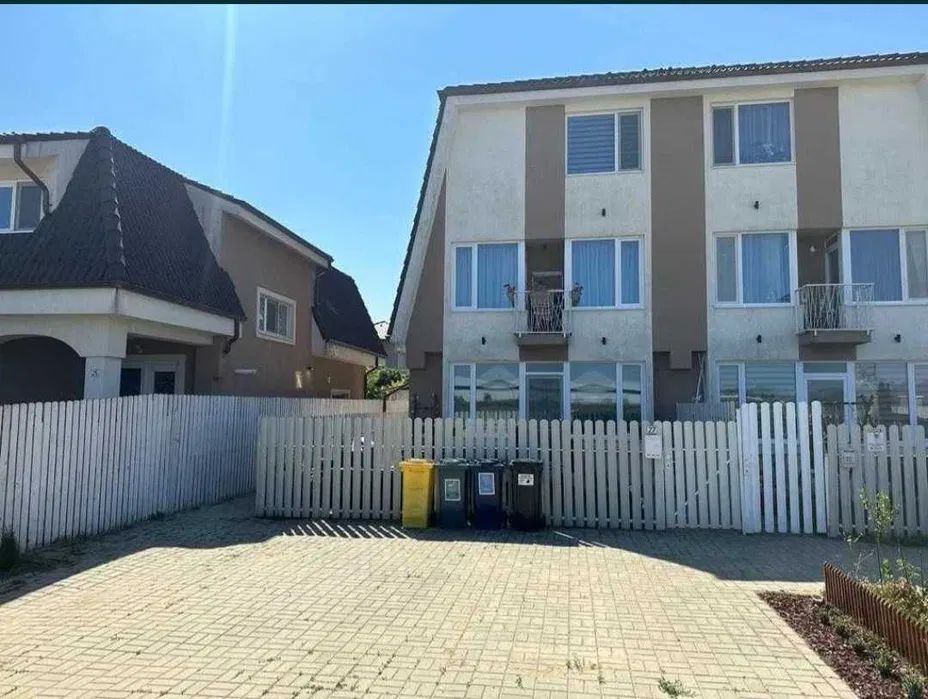 Casă cuplată de vânzare - Poză 1