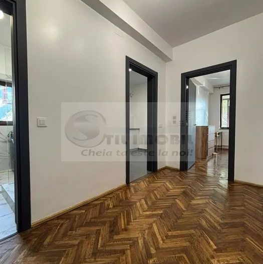 Apartament 3 camere UMF -CENTRU -699 EURO - Poză 2