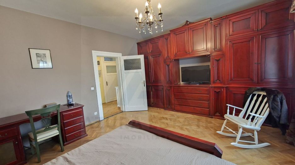 Apartament modern 3 camere curte individuala pe Bulevardul Victoriei - Poză 16