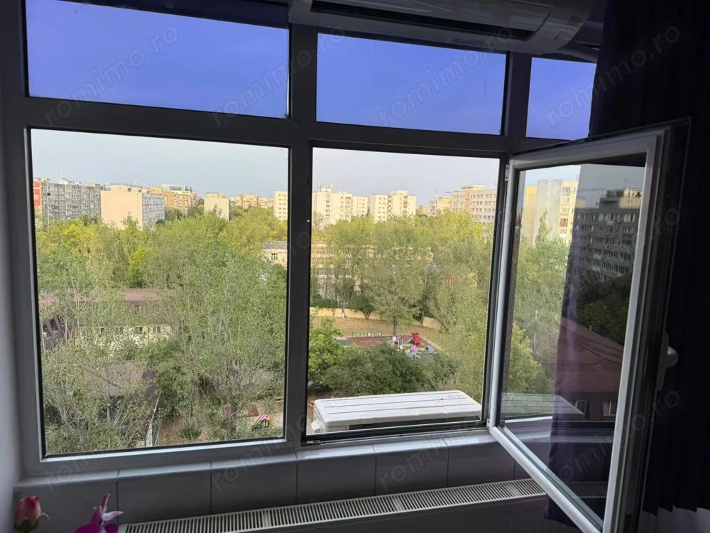 Garsonieră modernă, complet utilată, lângă Plaza Mall, aproape de metrou - Poză 7