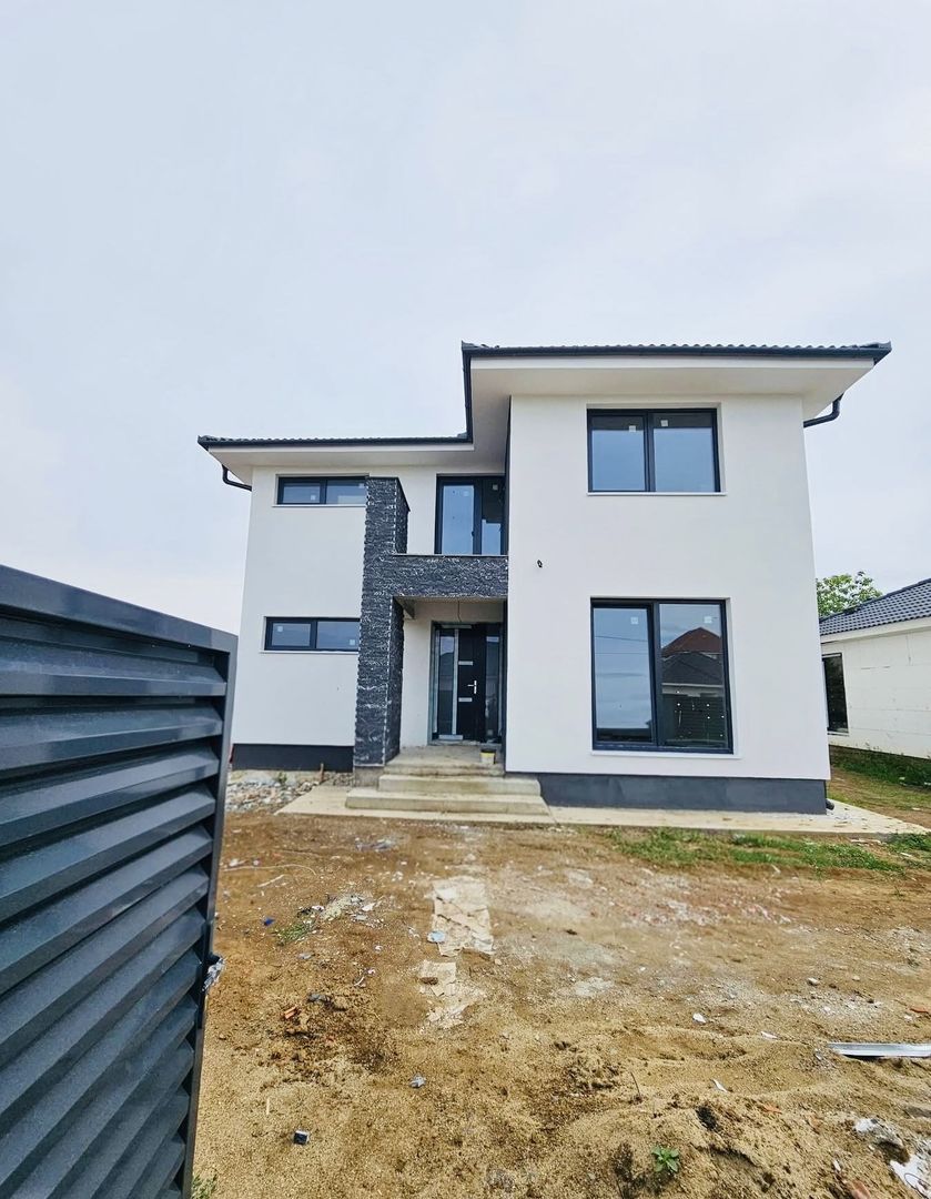 Casa semifinisata P+E zona Oncea - Poză 3