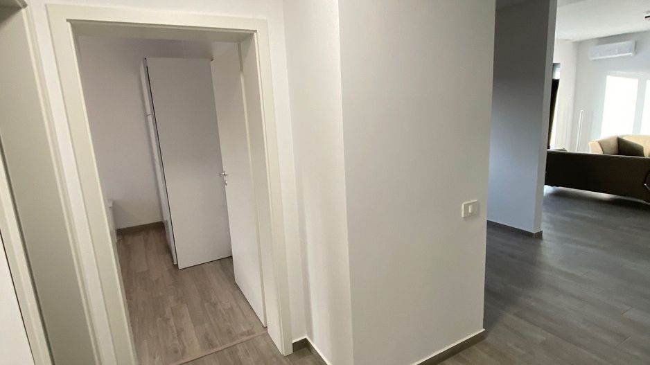 Apartament 3 camere - Dumbravita - Poză 21