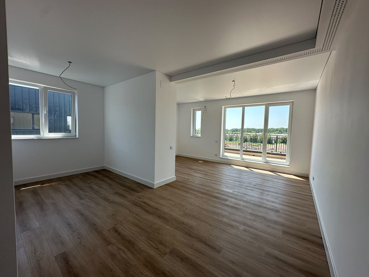 Vânzare Ap.2 Camere Pipera-Tunari - Poză 6