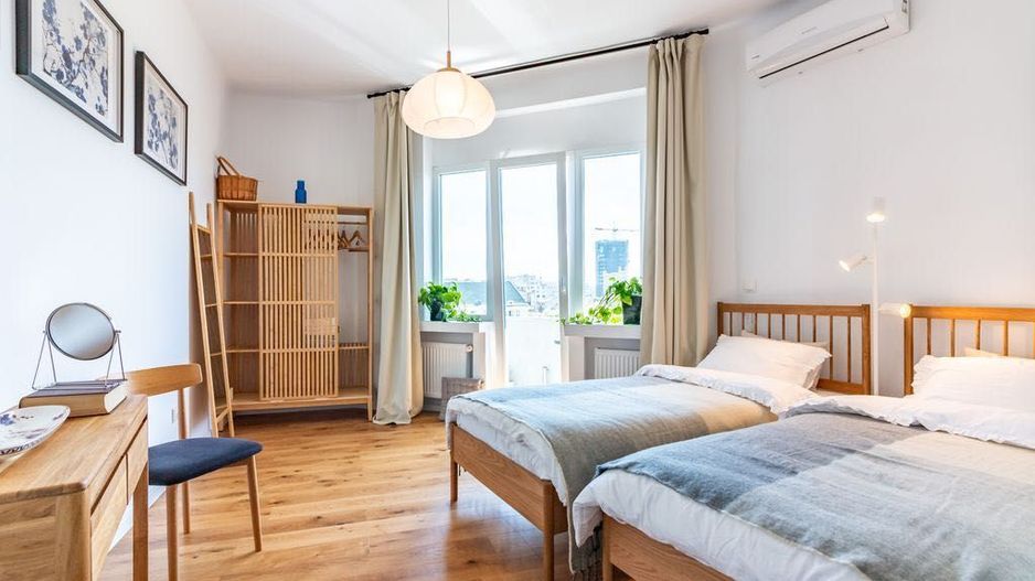 Penthouse superb de vânzare - 4 camere,  mobilat premium, vedere superbă - Poză 4