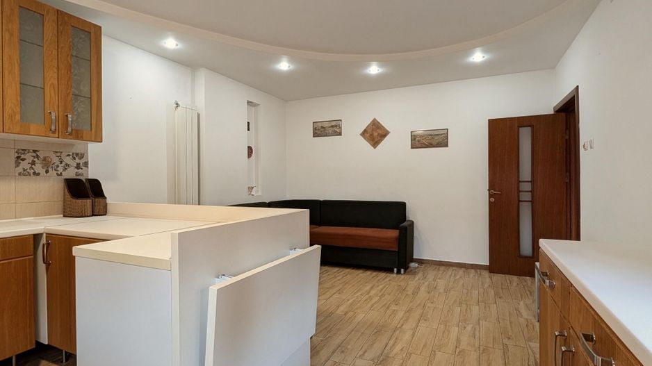 Parc Bazilescu - Str. Nuvelei 95, Casa P+M, 173 mp utili, teren 288 mp - Poză 13
