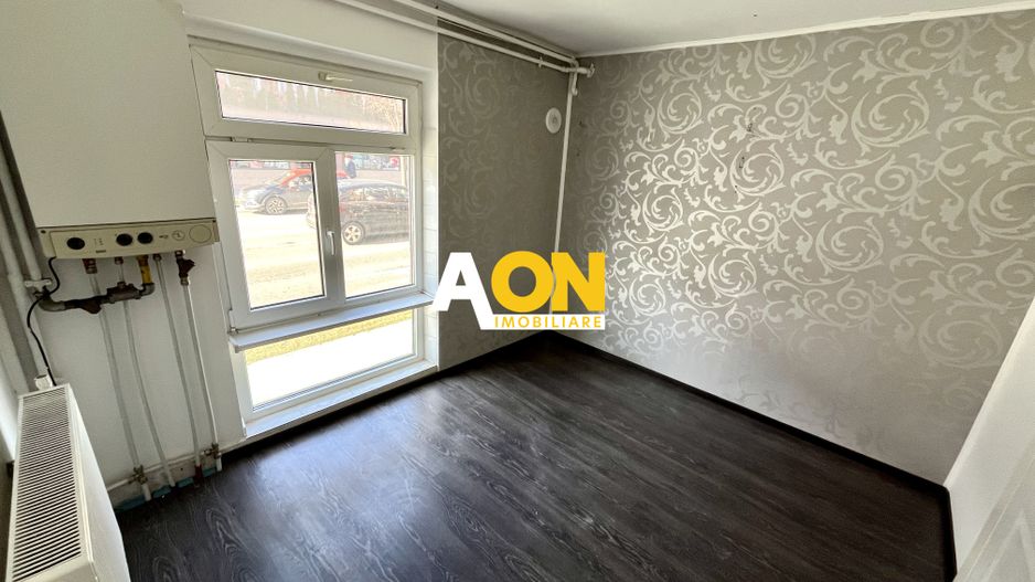 Spațiu Comercial, Trafic Pietonal Intens, Zona Piață - Cetate - Poză 5