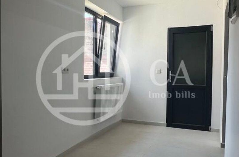 Casa cu 6 camere de inchiriat zona centrala Oradea - Poză 9