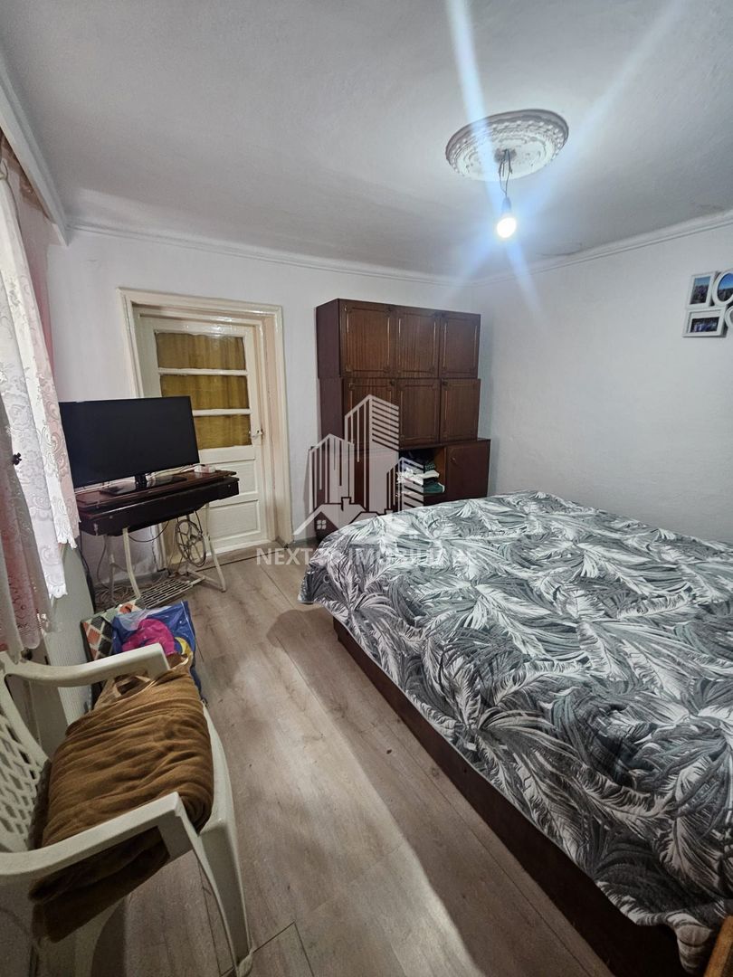 Casa 3 camere cu teren de 1137mp, in Lumina pe  strada Morii - Poză 4