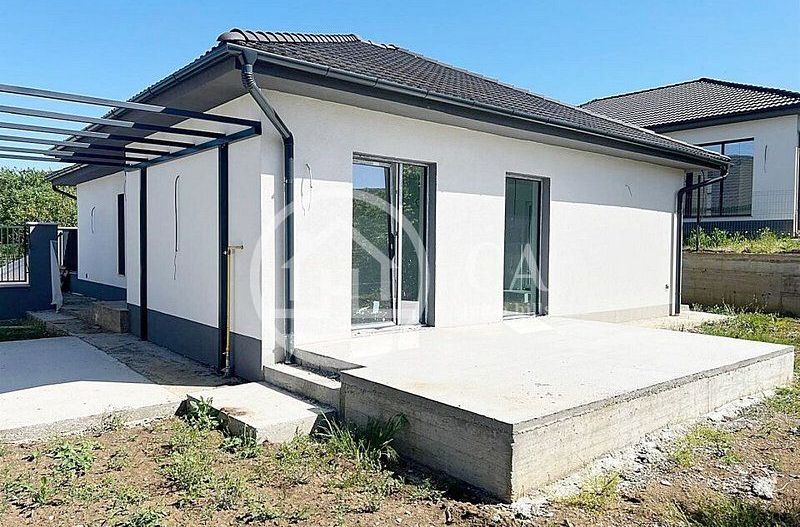 Casa de vanzare cu 3 camere in zona Dealuri, Oradea - Poză 1