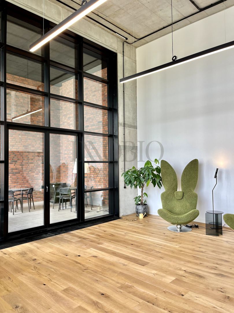 Brick Lofts Unitate pe 2 Niveluri / Bucătărie Mobilata / Vedere Lac - Poză 5