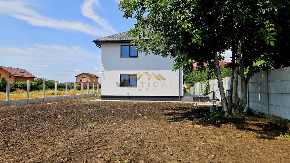 Vila 4 camere cu teren 750 mp - comuna Berceni - Poză 6