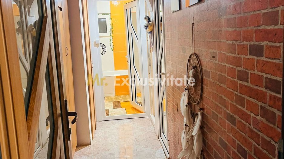 Confort inteligent! Apartament transformat in 3 camere, zona 1 Mai - Poză 13