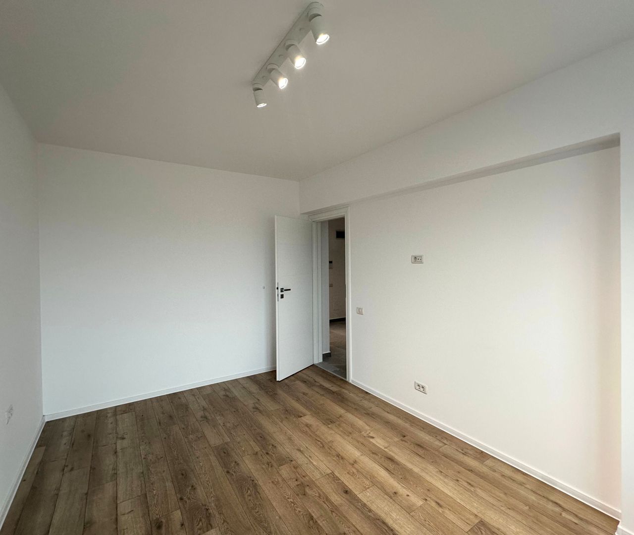 Vânzare 2 camere în complexul rezidențial Vivamus Park Residence - Poză 7