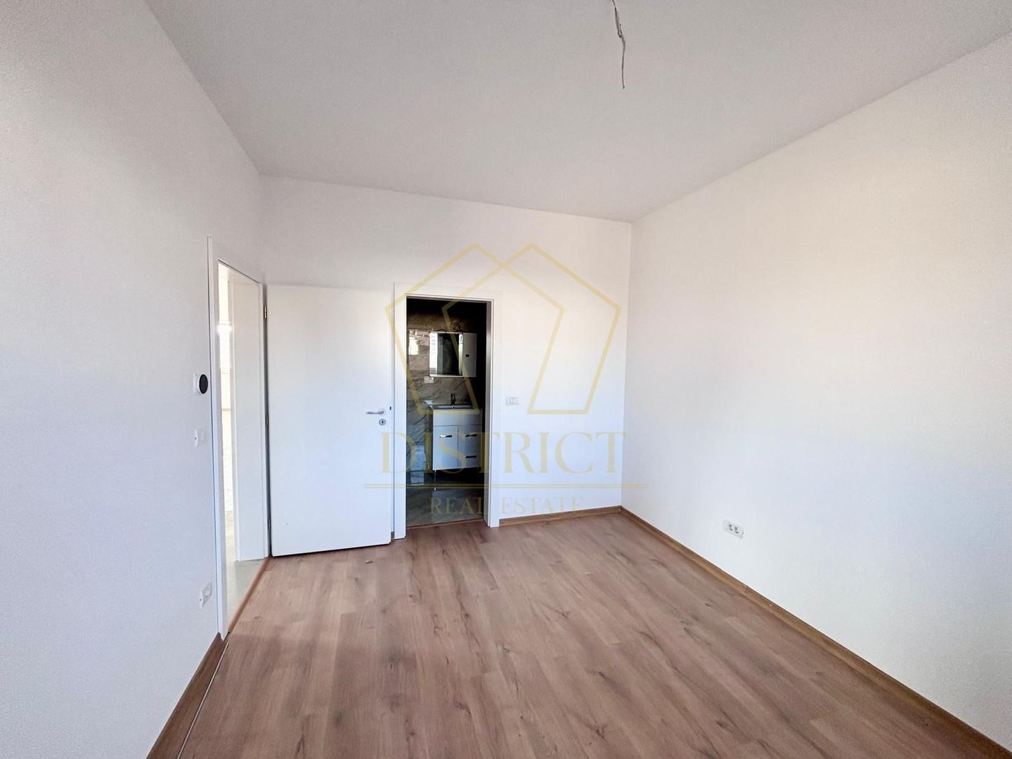 0%COMISION Duplex deosebit cu 4 camere, pe parter | Valery | Mosnita - Poză 8