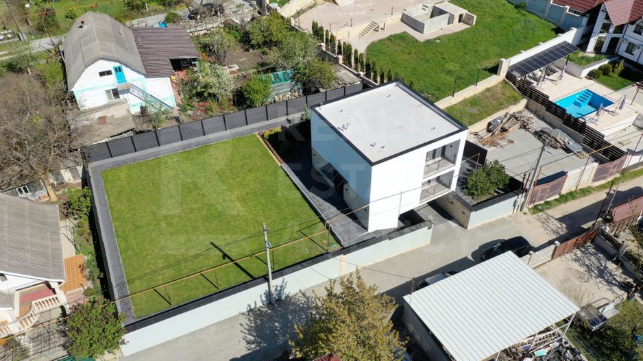 Vânzare, Hi-Tech, 2 nivele, 3 camere, strada Vielor, Tohatin - Poză 1