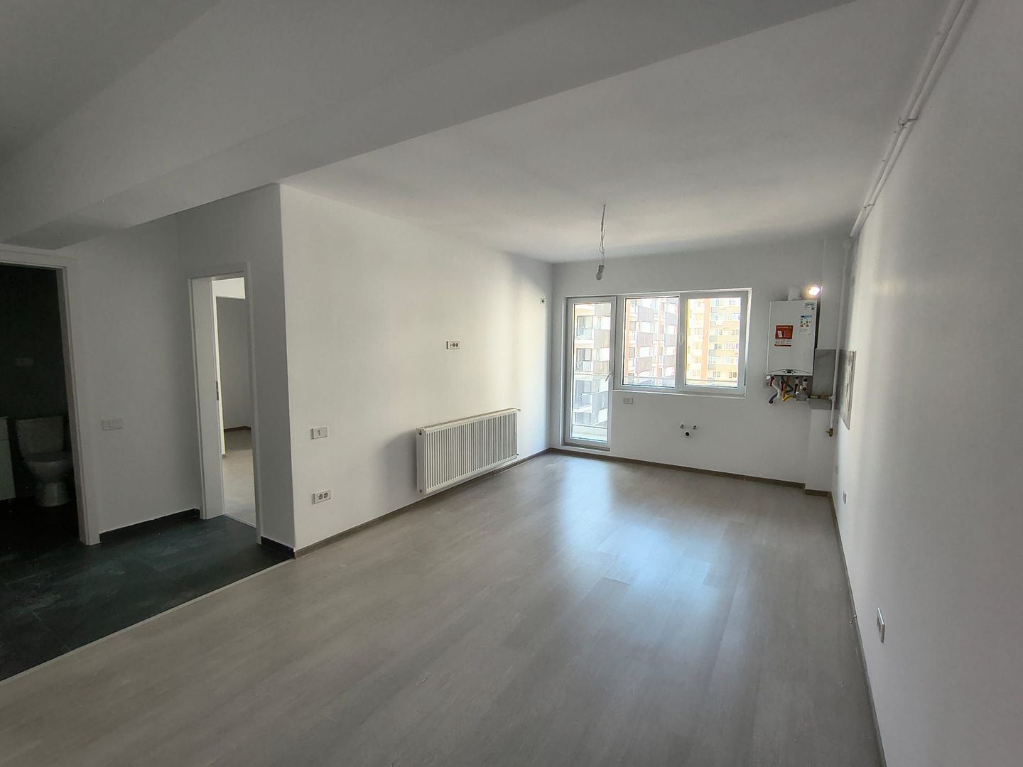 studio gata -2cam-55mp- la aprox. 15min metrou Leonida sau Berceni - Poză 2