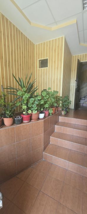 De vânzare apartament 2 camere decomandat | Zona 8 Mai - Poză 3