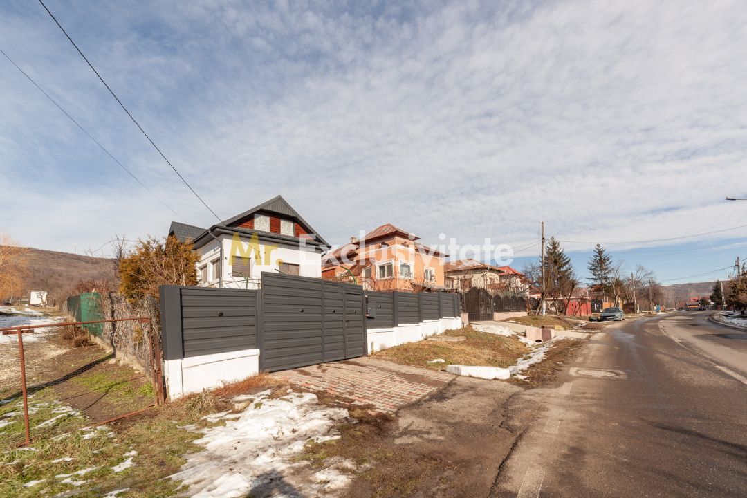 Casă Ștefănești – 1 km de Primărie | Curte mare, zonă liniștită - Poză 1