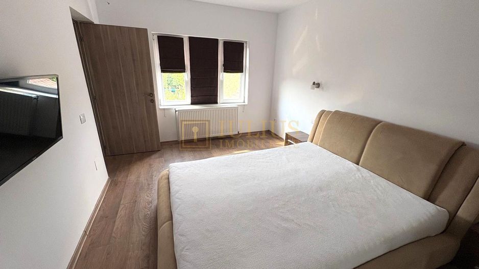 Apartament la curte, 2 băi, loc de parcare, zona linistita, dressing - Poză 5