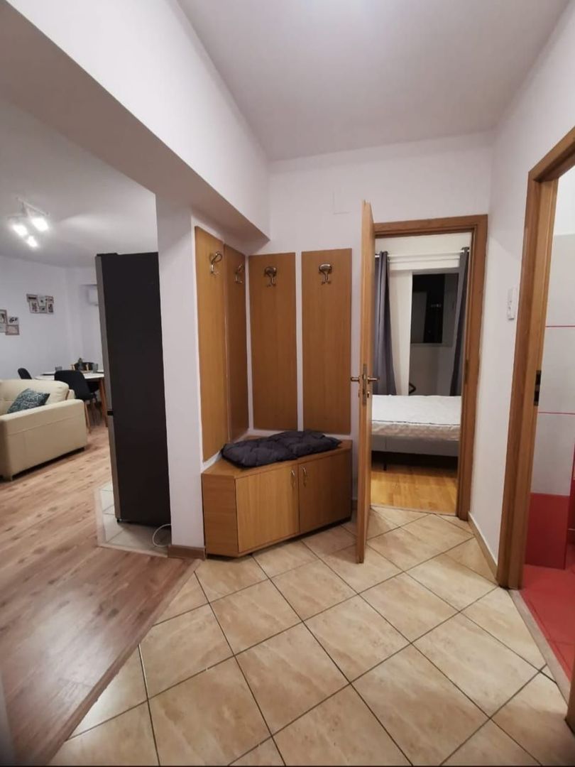 Închiriere 2 Camere Unirii, Decomandat Bloc Reabilitat - Poză 7