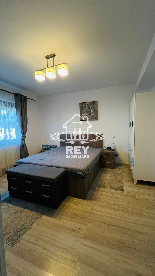 Triplex de vânzare în Șelimbăr 5 camere zona Triajului 3dorm-3băi-3P - Poză 7