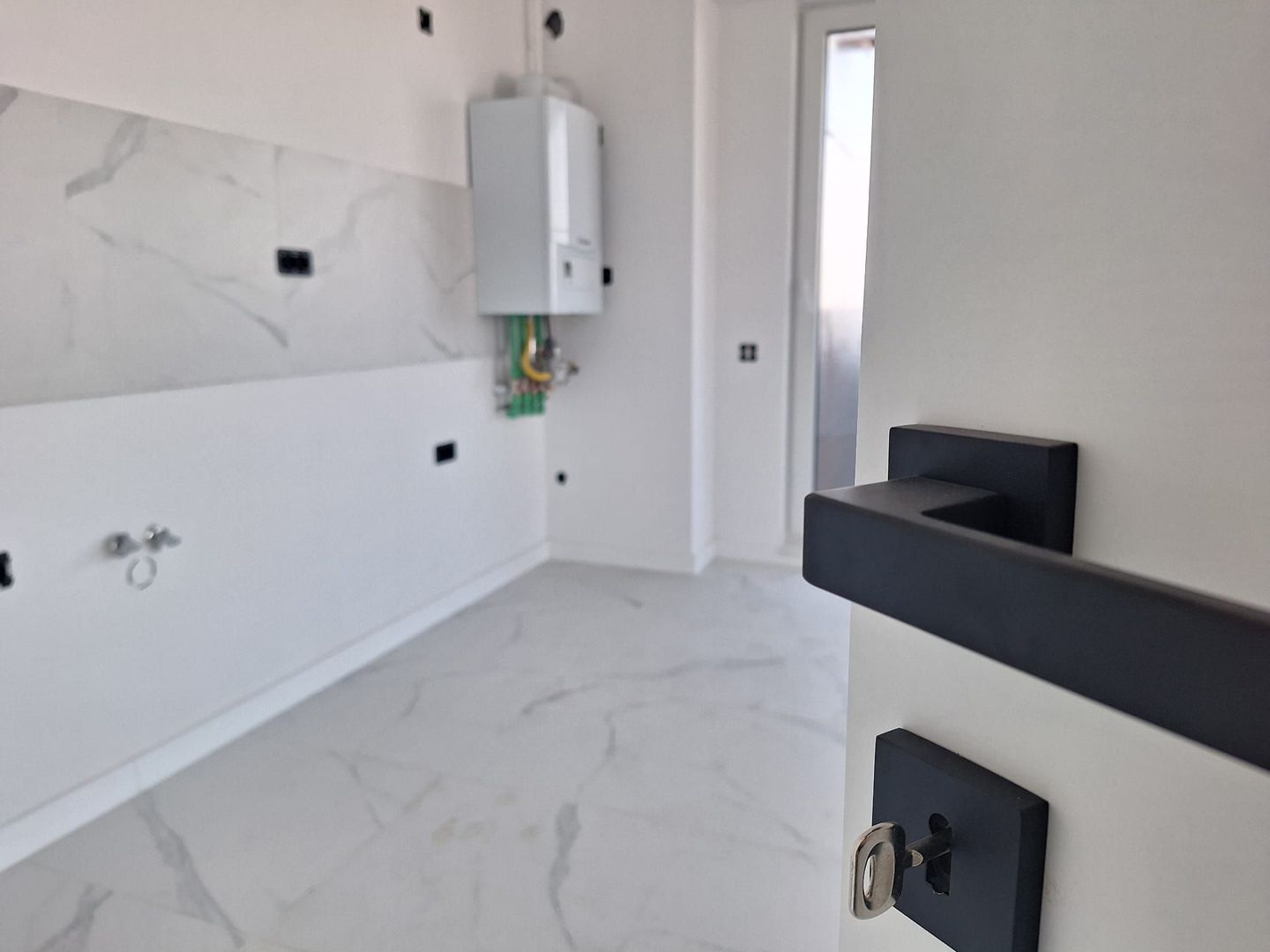 3 CAMERE - 2 BAI-2 BALCOANE - ULTRAFINISAT FINALIZAT  TITAN PALLADY - Poză 13