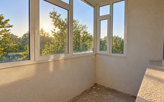 De vanzare apartament cu 2 camere Tiglina 1, etaj 3, 49.000 euro - Poză 3