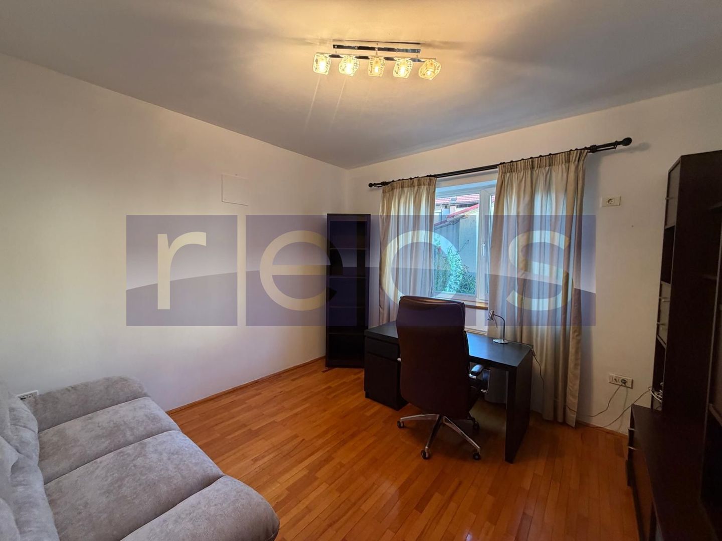 INCHIRIERE VILA DEOSEBITA HERASTRAU 213MP | MOBILATA-UTILATA-PARCARE - Poză 11