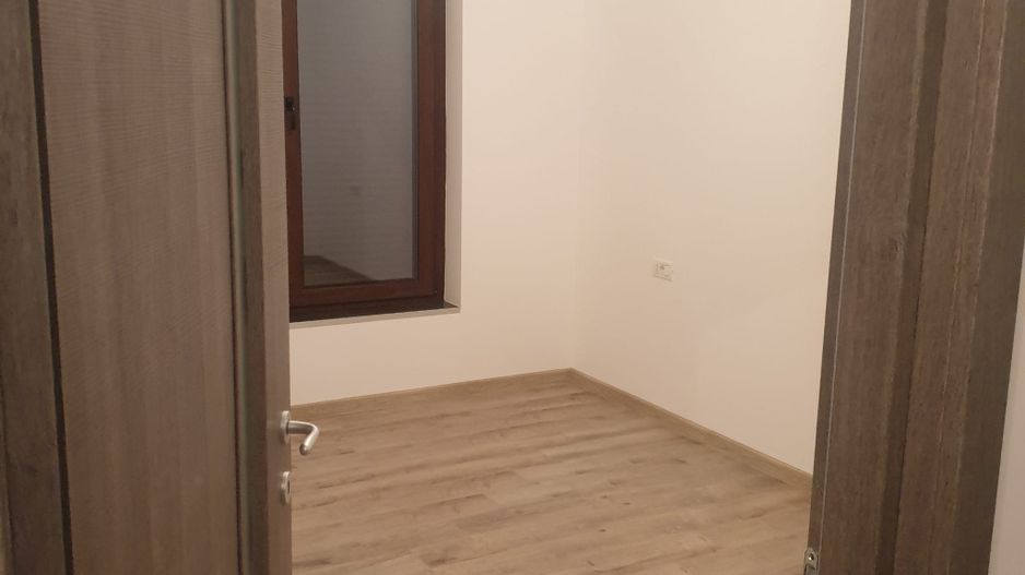 Zona Hotel IQ - Poză 8