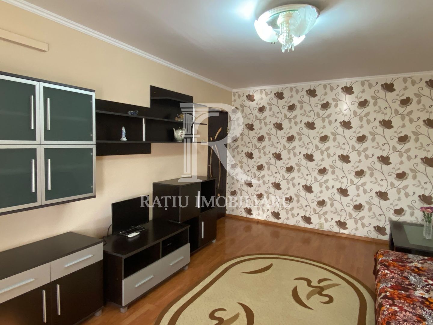 Apartament 3 camere | 68 mp utili | Nufarul | Oradea - Poză 1
