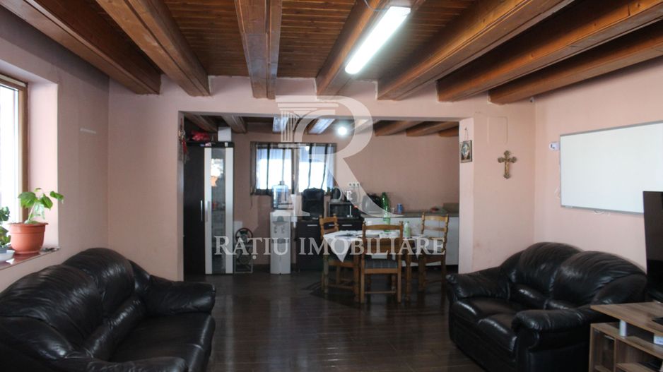 Proprietate rară | 4458 mp teren intravilan | Casă solidă, natură, liniște totală. | Bratca, Bihor. - Poză 8